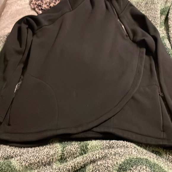 Athleta Cozy‎ Karma ASYM Black Mock Pullover Sweatshirt S Athleisure Casual - Picture 1 of 6